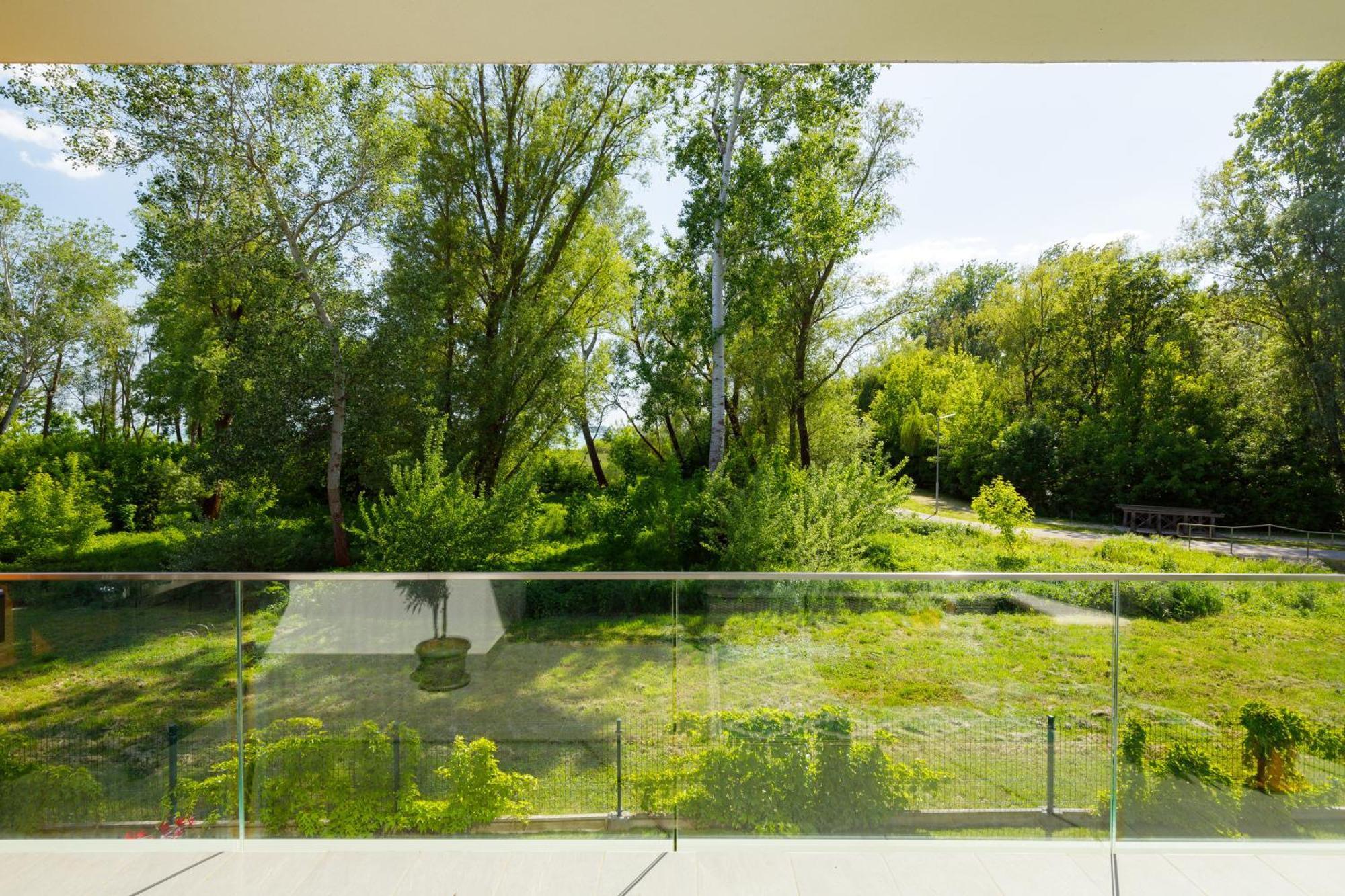 Blue4 Apartment Balatonfůzfő 外观 照片