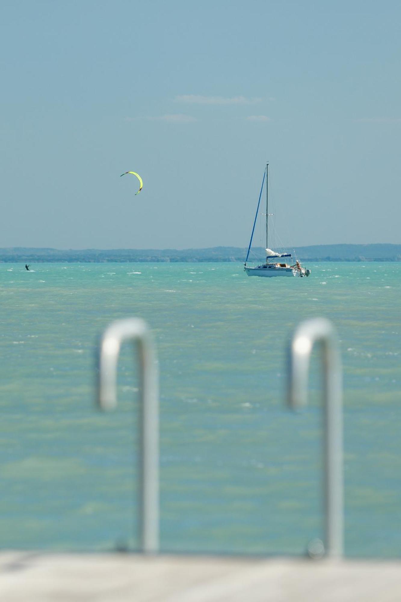 Blue4 Apartment Balatonfůzfő 外观 照片